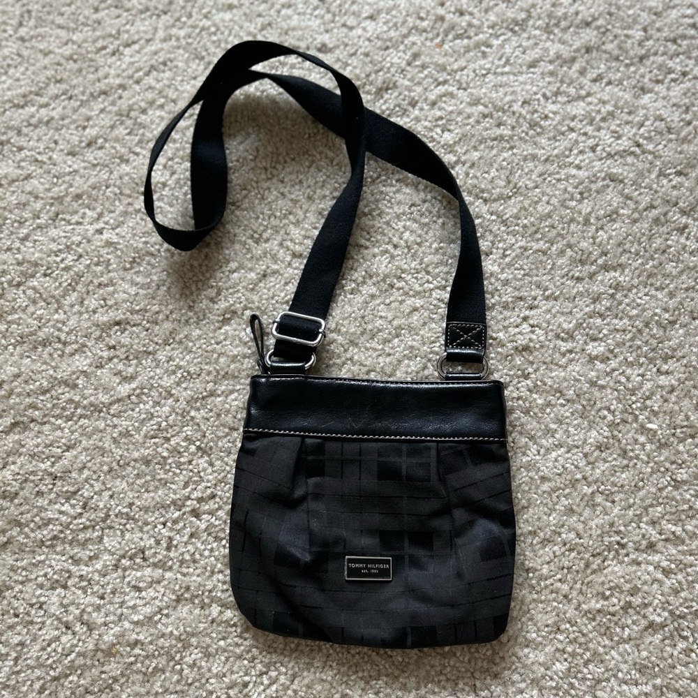 Tommy Hilfiger Black Crossbody Purse with adjustable strap